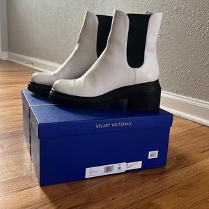 Stuart Weitzman white leather boots. Worn once. Box & dust bag included.